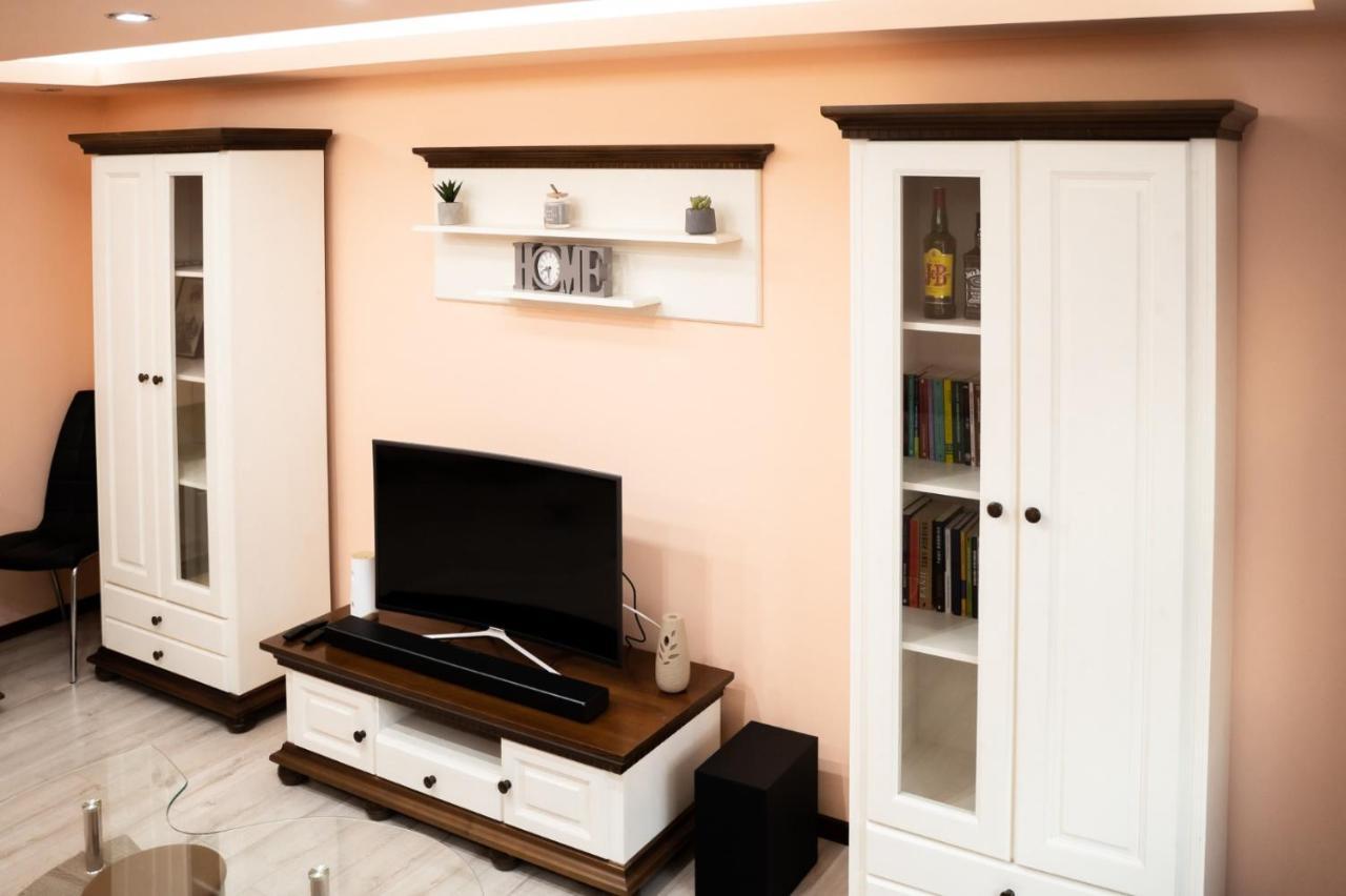 Apartament Luxury Apartment Gura Humorului Ngoại thất bức ảnh