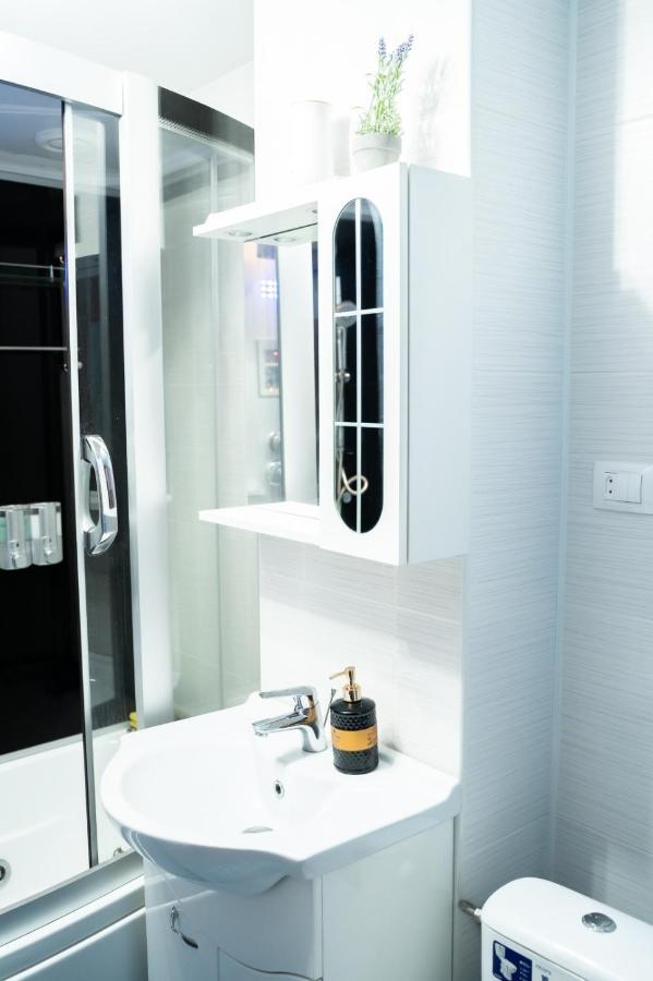 Apartament Luxury Apartment Gura Humorului Ngoại thất bức ảnh