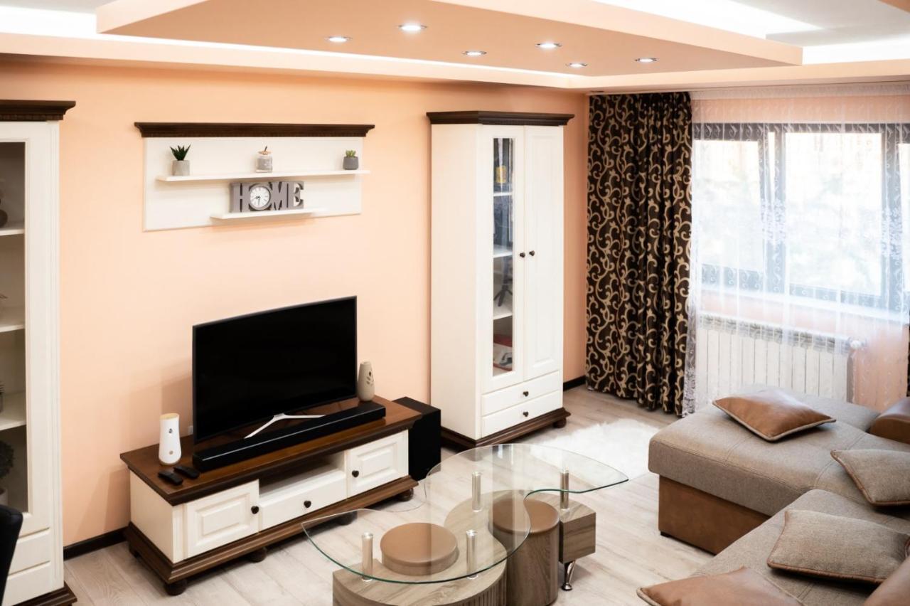 Apartament Luxury Apartment Gura Humorului Ngoại thất bức ảnh